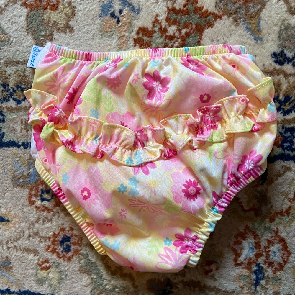 i.play reusable swim diaper size 4T